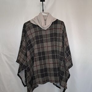12 Pm By Mon Ami Black and Cream Plaid Poncho Women's Size Small #123